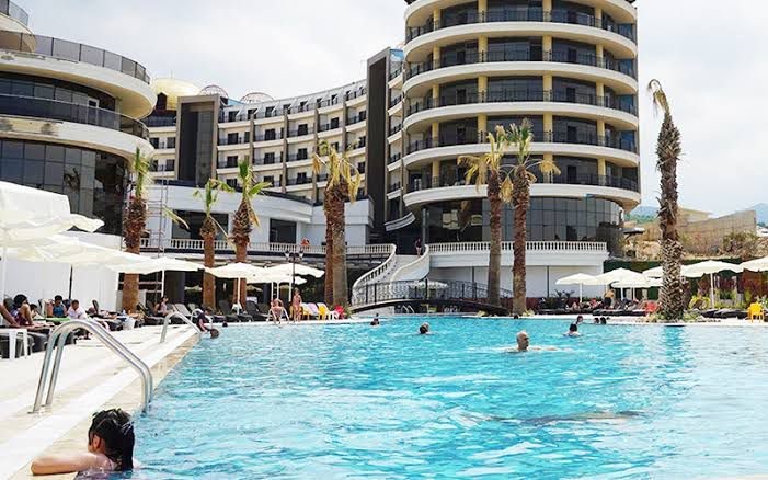 TIMESHARE PROPERTY IN THERMAL HOTEL